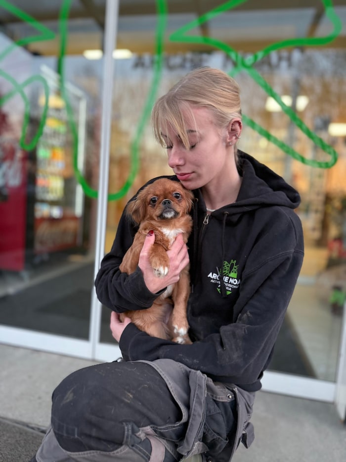 Tierpflegerin Lisa hat die kleine „Elsa“ Freitagfrüh gefunden.