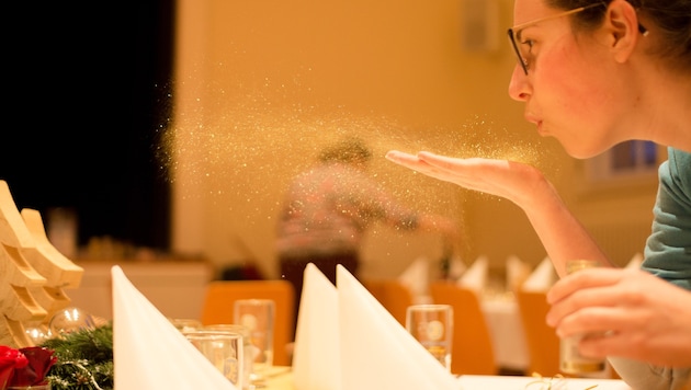 Ein klein wenig Weihnachtszauber für alle, die in Gesellschaft feiern wollen.