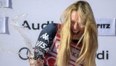 Lindsey Vonn hat sich erneut einen Platz in den Geschichtsbüchern des Skisports gesichert! 