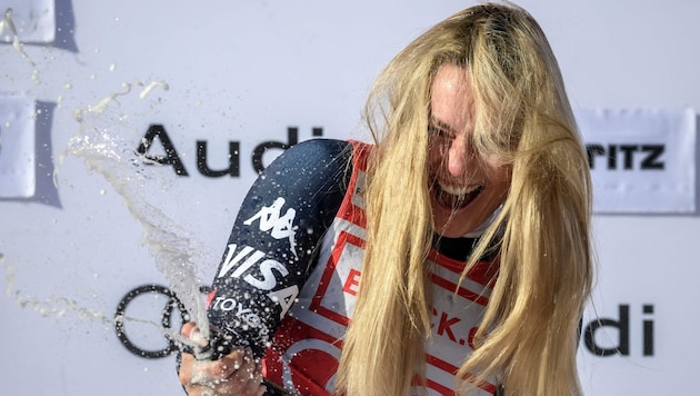 Lindsey Vonn hat sich erneut einen Platz in den Geschichtsbüchern des Skisports gesichert!