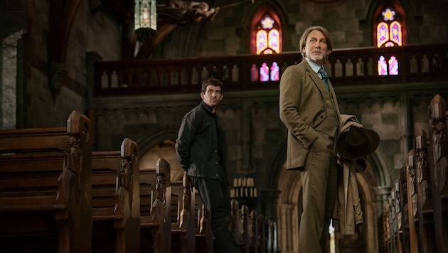 Ex-007 Daniel Craig löst in seiner neuen Paraderolle des Detektivs Benoit Blanc dieses Mal ...