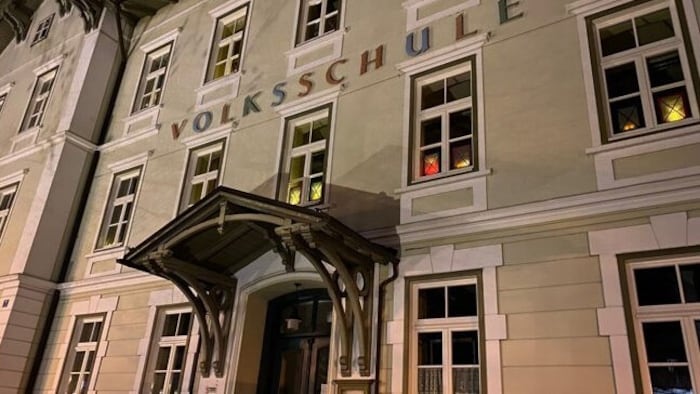 In der Volksschule Goisern ist durch den Brief des namenlosen Christkinds echte Adventstimmung ...