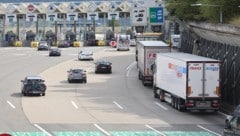 Die Streckenmaut für den Brenner – hier die Mautstelle Schönberg – stieg von 66 auf 72 Euro.