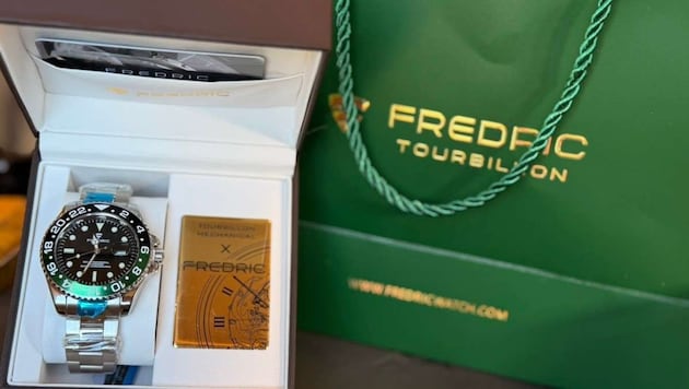 Die Ähnlichkeit mit teuren Rolex-Modellen ist auffällig.