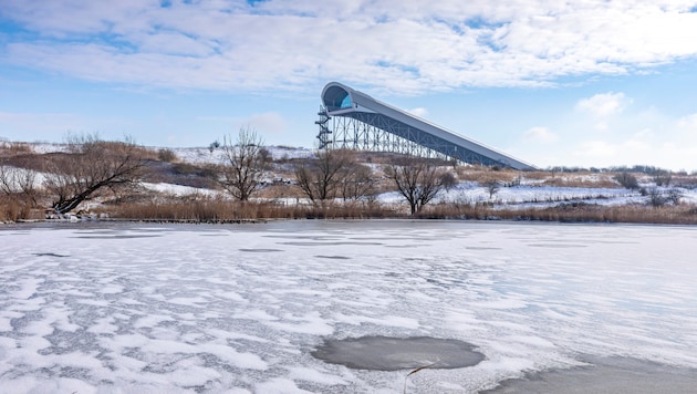 Skifahren, um den Zusammenhalt der WKO zu stärken – in der SnowWorld Zoetermeer in Den Haag