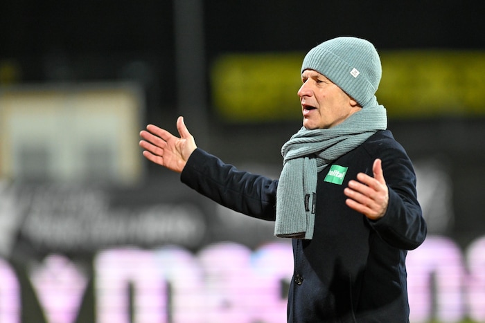 SW-Trainer Andreas Heraf darf sich über den zweiten Saisonsieg freuen.