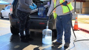 Sowohl in Mexiko als auch im US-Bundesstaat Texas kämpfen die Bewohner mit einer enormen ...