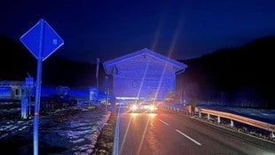 Blockhaus gefällig? Der Tieflader bringt‘s!