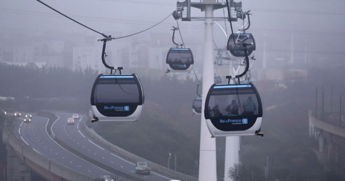 Neue Doppelmayr-Bahn in Paris eröffnet