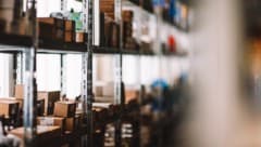 Der Verkäufer wurde vom Dieb im Lager eingesperrt (Symbolbild).