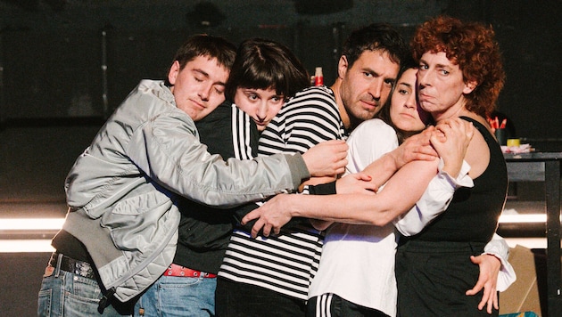 Grandioses Ensemble: „Minihorror“ in Graz