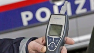 Ein durchgeführter Alkotest ergab eine schwere Alkoholisierung.