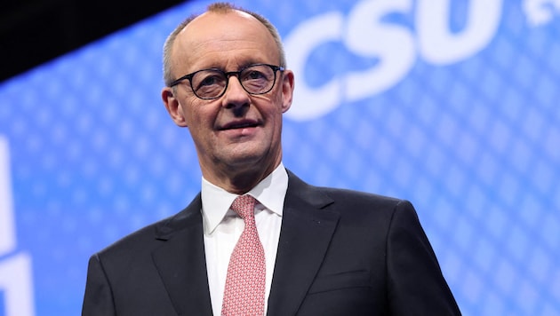 Deutschlands Kanzler Friedrich Merz (CDU) will Deutschland modernisieren, warnt aber auch davor, ...