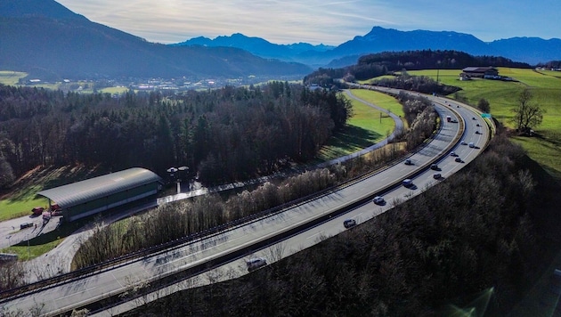 Zwischen Eugendorf und Salzburg-Nord wird die Fahrbahn saniert.