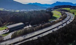 Zwischen Salzburg-Nord und Wallersee wird auf der Autobahn saniert.