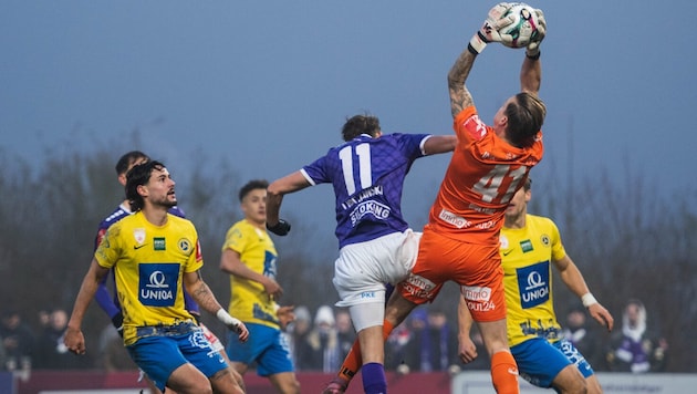 Heiße Szenen, aber keinen Sieger hat es beim Duell Austria Salzburg gegen Vienna gegeben ...