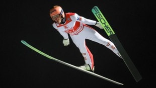 Stefan Kraft holt bei seinem Comeback den zweiten Platz in Klingenthal.