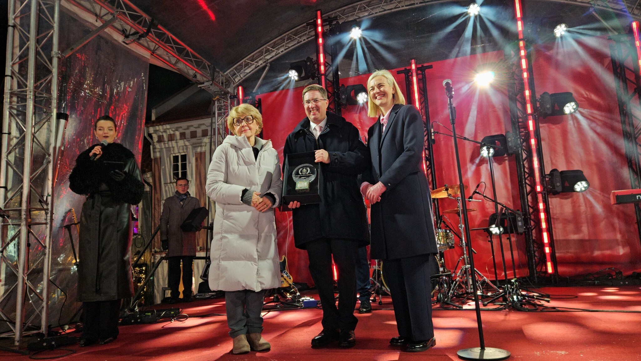 Ehrung in Vilnius - Wels ist nun ganz offiziell Weihnachtshauptstadt ...