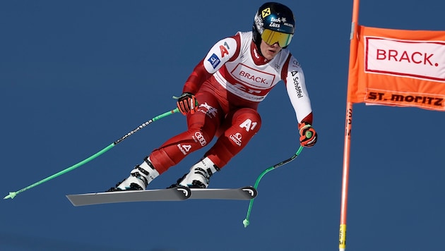 Magdalena Egger schaffte am Freitag in der Abfahrt von St. Moritz als Zweite erstmals den Sprung ...