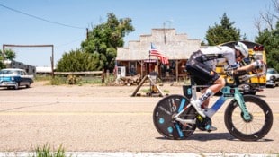 Philipp radelte in weniger als neun Tagen quer durch Amerika.