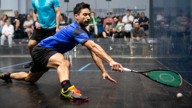 Squash-Ass Aqeel Rehman schlägt in Südafrika auf.