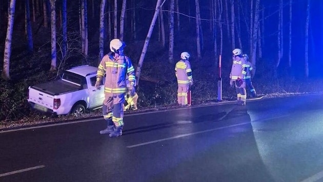 In Michaelbeuern krachte ein 41-Jähriger gegen einen Baum.