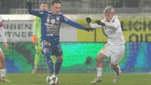 Der „Stein“ des Anstoßes: Lukas Fridrikas (links) 