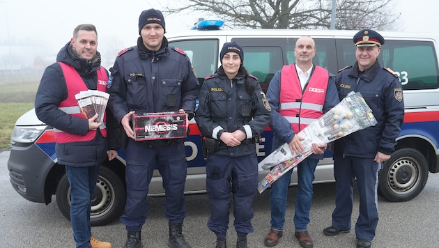 Schwerpunktaktion von Landespolizeidirektion und Wirtschaftskammer am Grenzübergang bei ...