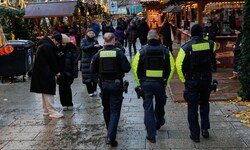 Weihnachtsmärkten gilt seit längerem besondere Aufmerksamkeit der deutschen Sicherheitsbehörden ...