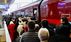 Massenansturm auf die neuen Züge in Graz und Klagenfurt.