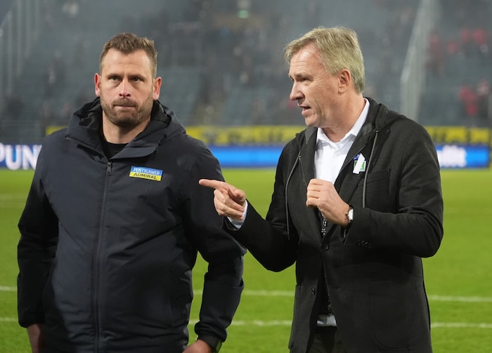 Präsident Jauk mit Sturm-Trainer Säumel.