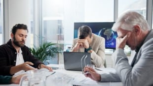 In den vergangenen sechs Monaten bauten rund 30 Prozent der Unternehmen Personal ab.