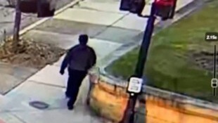 Der Schütze läuft noch immer frei herum.