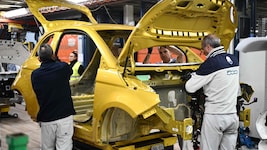 Der Fiat 500e – eigentlich als Elektroauto konstruiert – bekommt auch Verbrennungsmotoren.