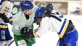 Killian Huber (re.) und Leisach bekamen im Heimspiel von Virgen mit Martin Rudolf ordentlich ...