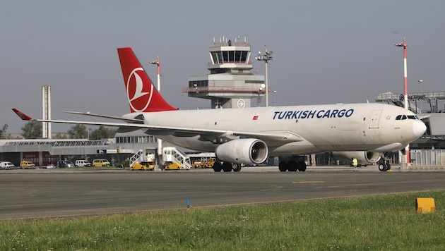 Der Airport in Linz sucht einen neuen „Piloten“.
