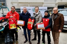 Stellten das neue Med-Alarmierungssystem vor: Stefan Schröck (Landesleiter Bergrettung Stmk.), ...