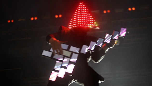 Die Hip-Hop-Band Deichkind – hier mein Ski Opening in Schladming 2016 – trauert um ...