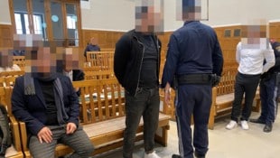 Alle drei Angeklagten wurden zu Haftstrafen verurteilt.