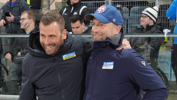 GAK-Trainer Ferdinand Feldhofer (hier mit Kumpel und Sturm-Trainer Jürgen Säumel) sitzt bei den ...