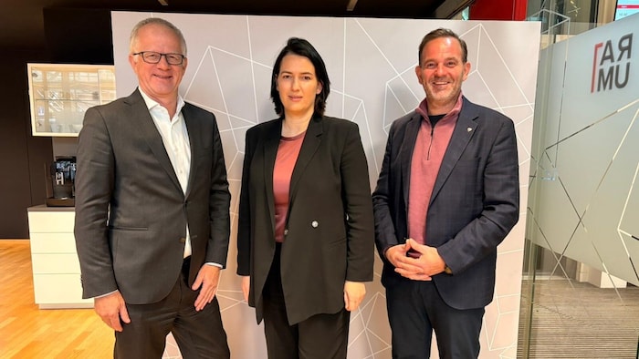 Max Kloger, Barbara Thaler und David Narr (v. li.) richten einen Hilfeschrei an Eltern, ...