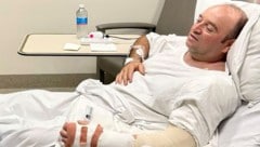 Ahmed al-Ahmed wird derzeit im Krankenhaus behandelt. Er wurde bereits operiert, weitere ...