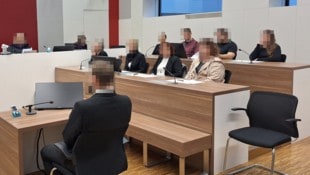 Die acht Geschworenen sprachen den Mittdreißiger in allen Anklagepunkten einstimmig schuldig.