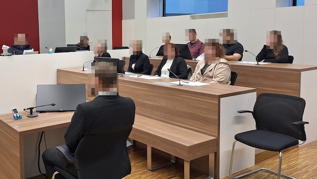 Die acht Geschworenen sprachen den Mittdreißiger in allen Anklagepunkten einstimmig schuldig.