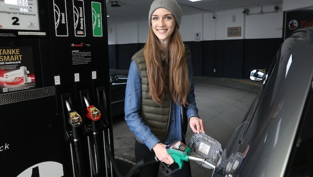 Wenigstens etwas sparen an der Zapfsäule konnten Autofahrerinnen und Autofahrer heuer.