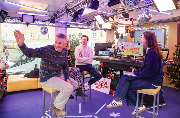 Fans zuwinken und Fotos machen gehört zum Weihnachtswunder-Alltag.