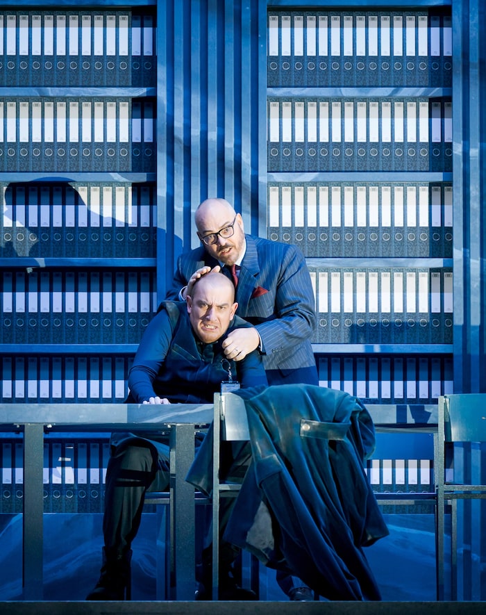 Tareq Nazmi (li., Rocco) und Christopher Maltman (Don Pizarro)