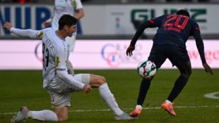 An Benedikt Zech und seiner SCRA-Abwehr kommt man nicht so leicht vorbei.