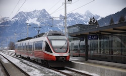 Im Pinzgau fährt nun die eigene S-Bahn-Linie R3 nach Salzburg.