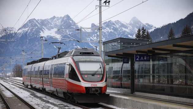 Im Pinzgau fährt nun die eigene S-Bahn-Linie R3 nach Salzburg.